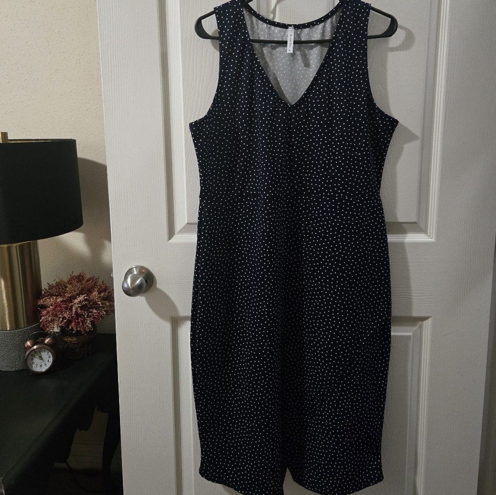 NWOT Size XL Elegant Dark Blue Polka Dot Dress
